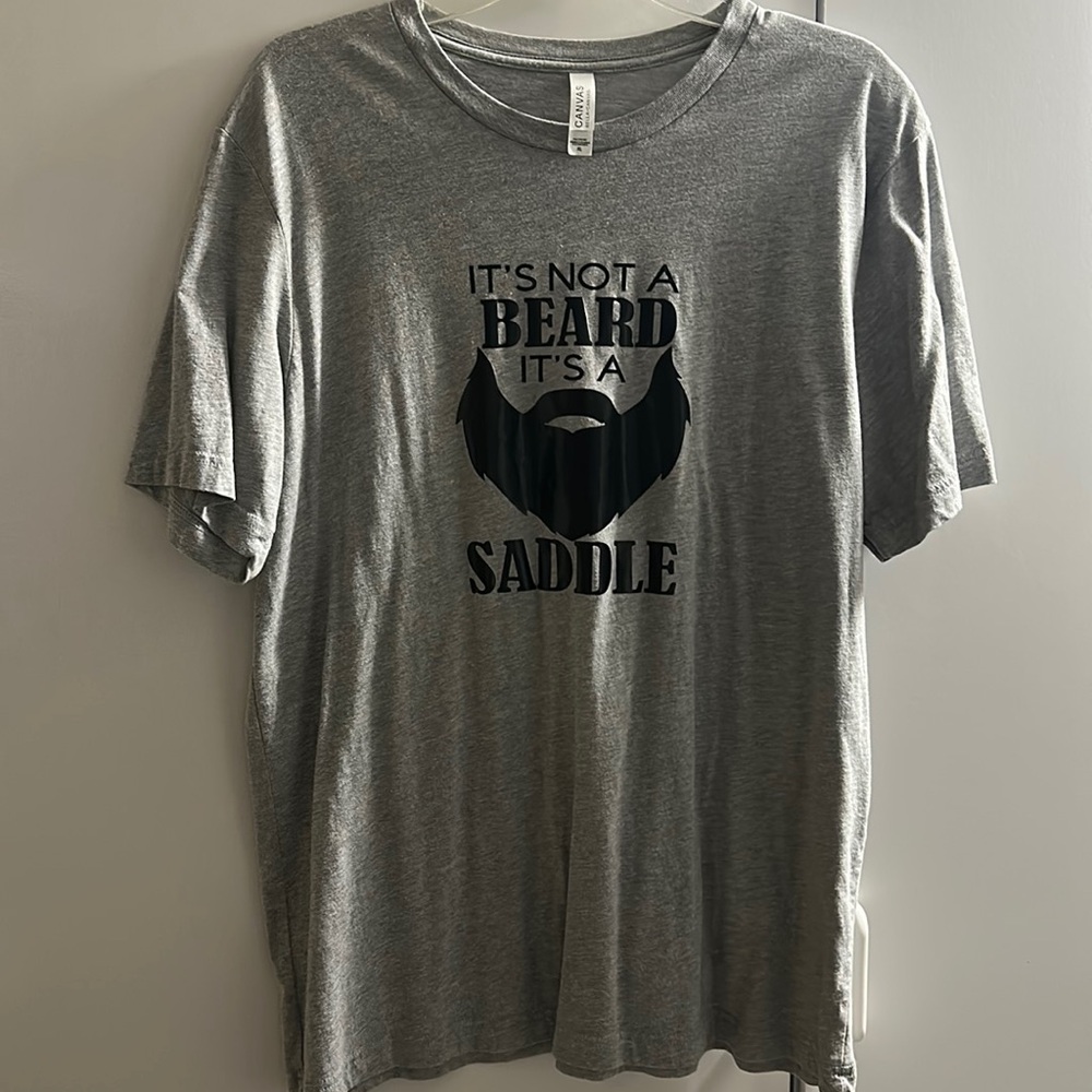 Men’s grey funny tshirt. NWOT. XL.